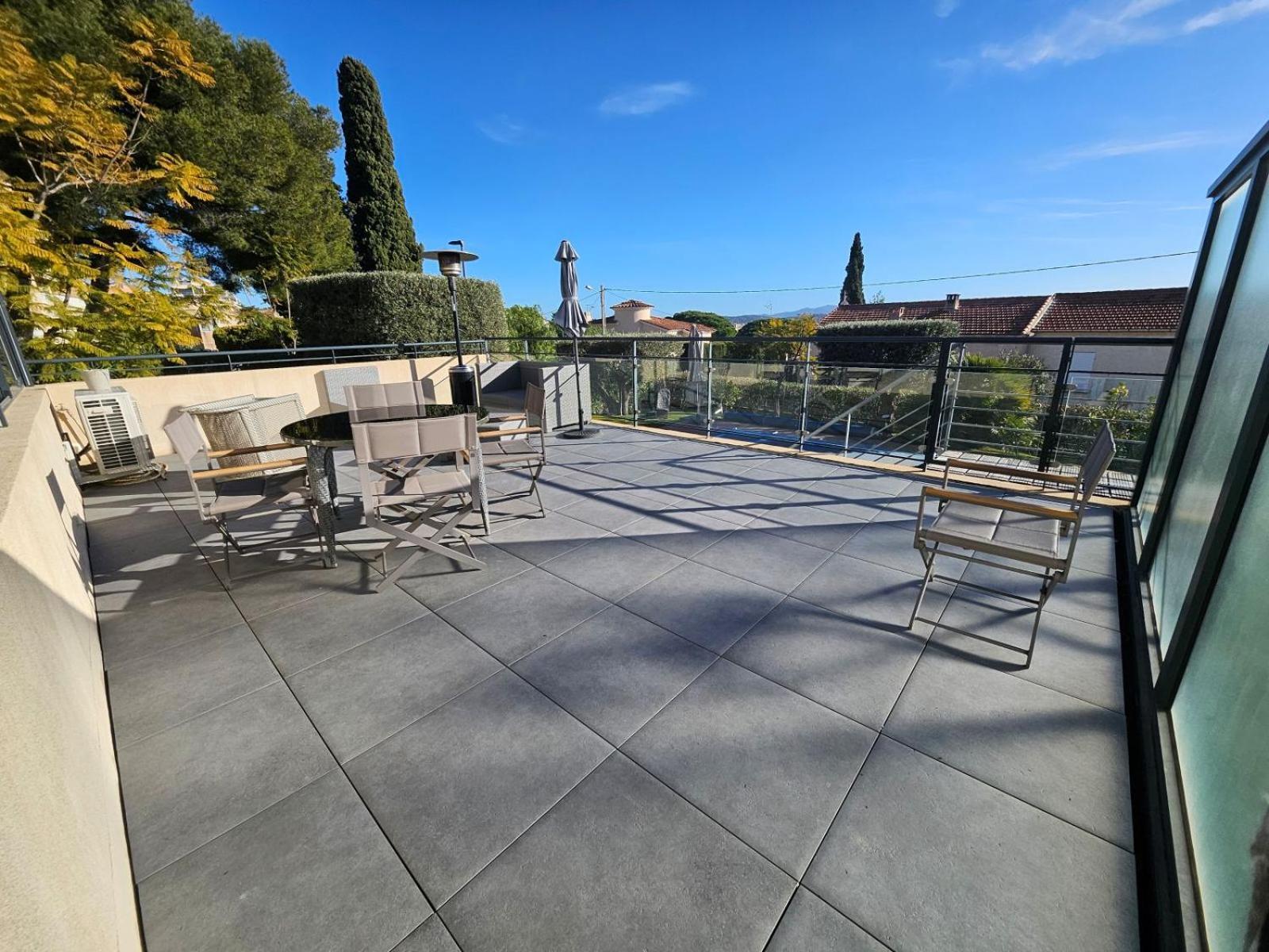 Petit Paradis A Bandol T4 Piscine Clim Parking Fibre Coffre-Fort Exteriér fotografie